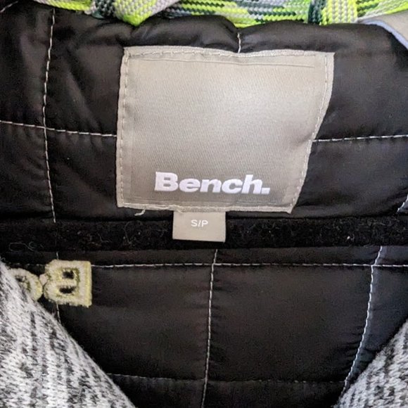 Bench Quilted/Puffer Style - Picture 3 of 3